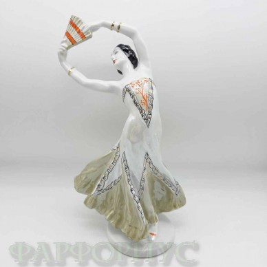 Фарфоровая статуэтка "Испанский танец". ЛЗФИ