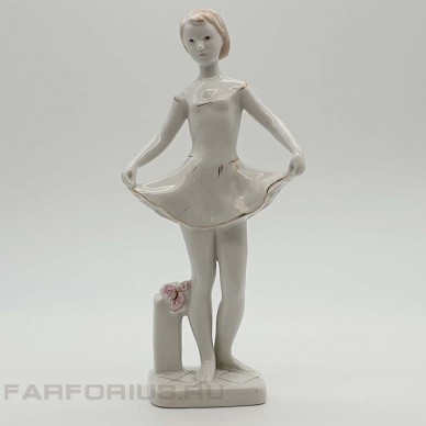 Фарфоровая статуэтка "Юная балерина". ЛФЗ