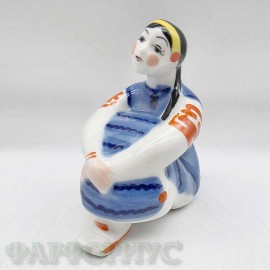 Статуэтка "Песня" (Девушка). Коростень