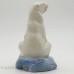 Фарфоровая статуэтка "Белый медведь с рыбой". Гжель
